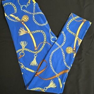 LuLaRoe Blue and Yellow Chain Print Leggings